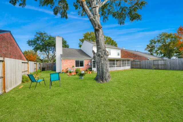 $299,000 | 1450 Country Park Drive, Katy, TX 77450