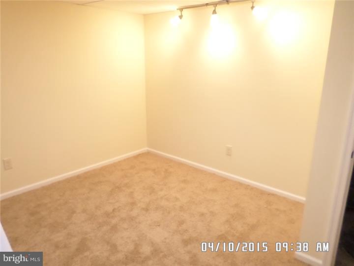 211 Hooton Road Mount Laurel, NJ 08054 - Photo 17 of 25 Basement - Finished