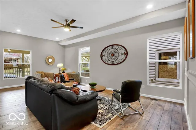 $2,900 | 942 Jefferson Avenue, Indianapolis, IN 46201