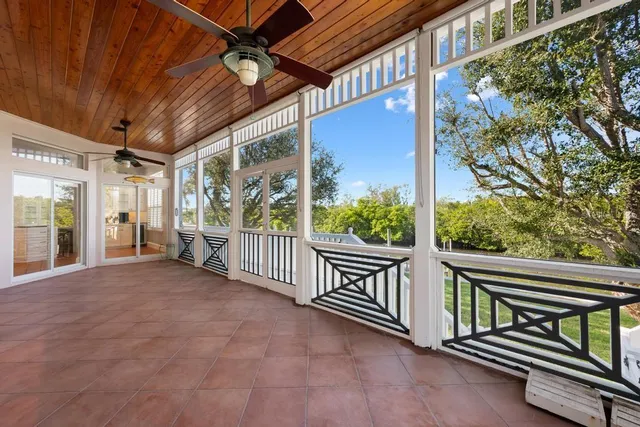 $2,799,000 | 512 77th Street, Holmes Beach, FL 34217