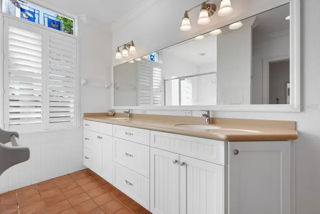 $2,799,000 | 512 77th Street, Holmes Beach, FL 34217