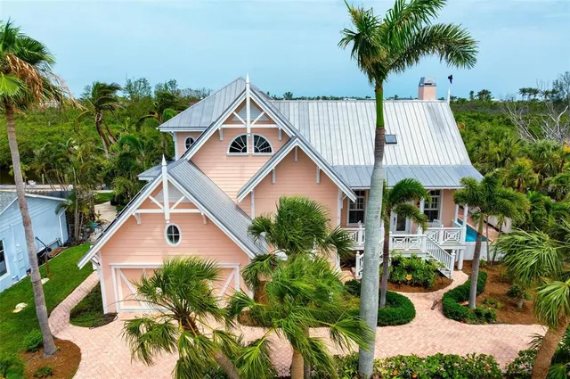 $2,799,000 | 512 77th Street, Holmes Beach, FL 34217