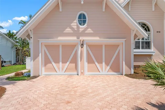 $2,799,000 | 512 77th Street, Holmes Beach, FL 34217