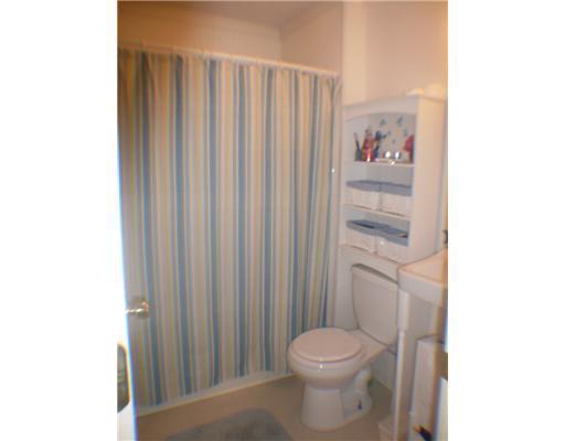 672 East Pittston Road Pittston, ME 04345 - Photo 17 of 25 Bathroom. Fresh bathroom