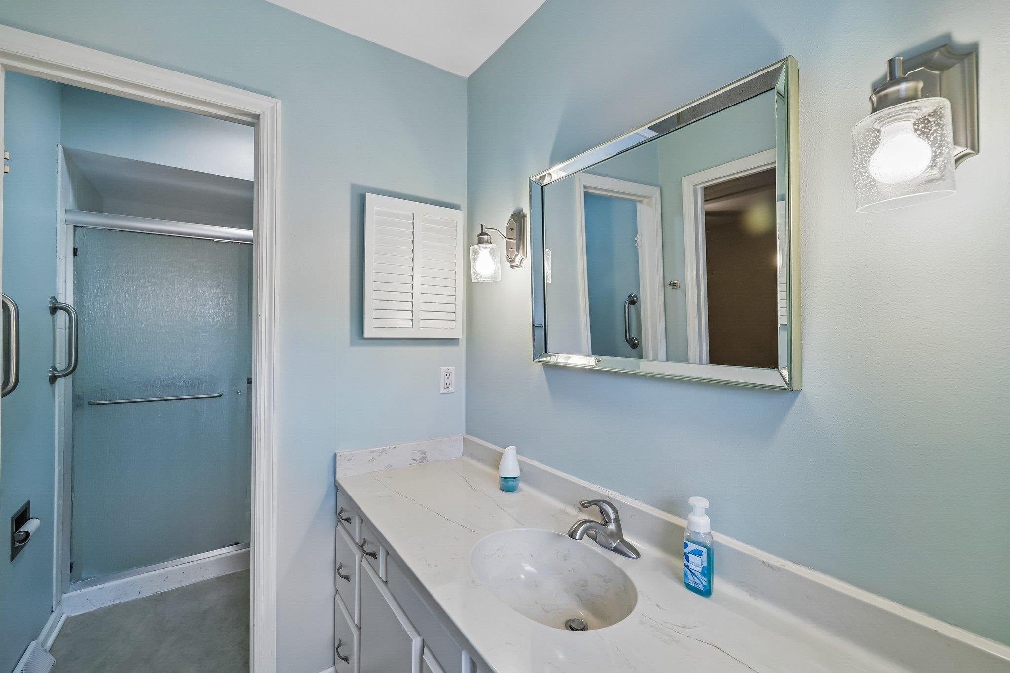5318 Comanche Way Madison, WI 53704 - Photo 37 of 63 Gallery Image 37