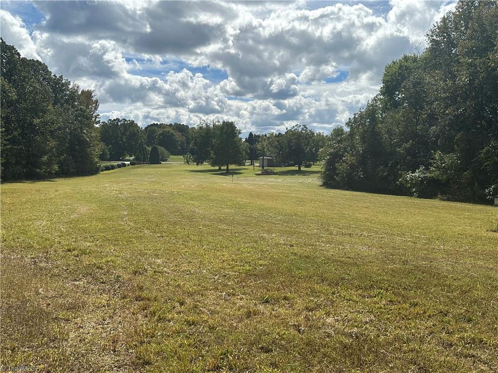 8410 Linville Road Oak Ridge, NC 27310 - Photo 17 of 37