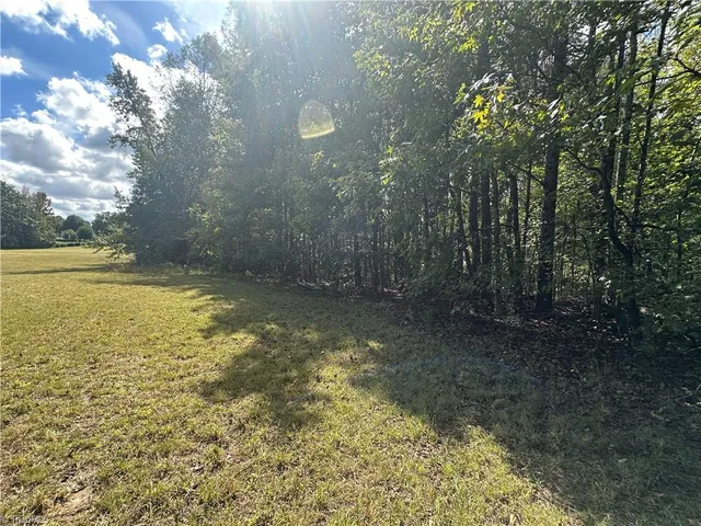 $925,000 | 8410 Linville Road, Oak Ridge, NC 27310