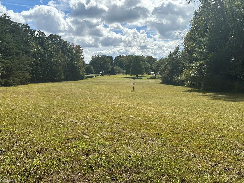 8410 Linville Road Oak Ridge, NC 27310 - Photo 22 of 37