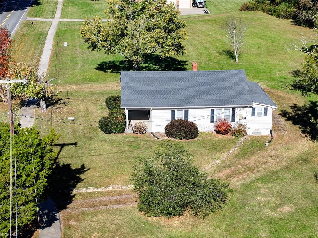 8410 Linville Road Oak Ridge, NC 27310 - Photo 35 of 37