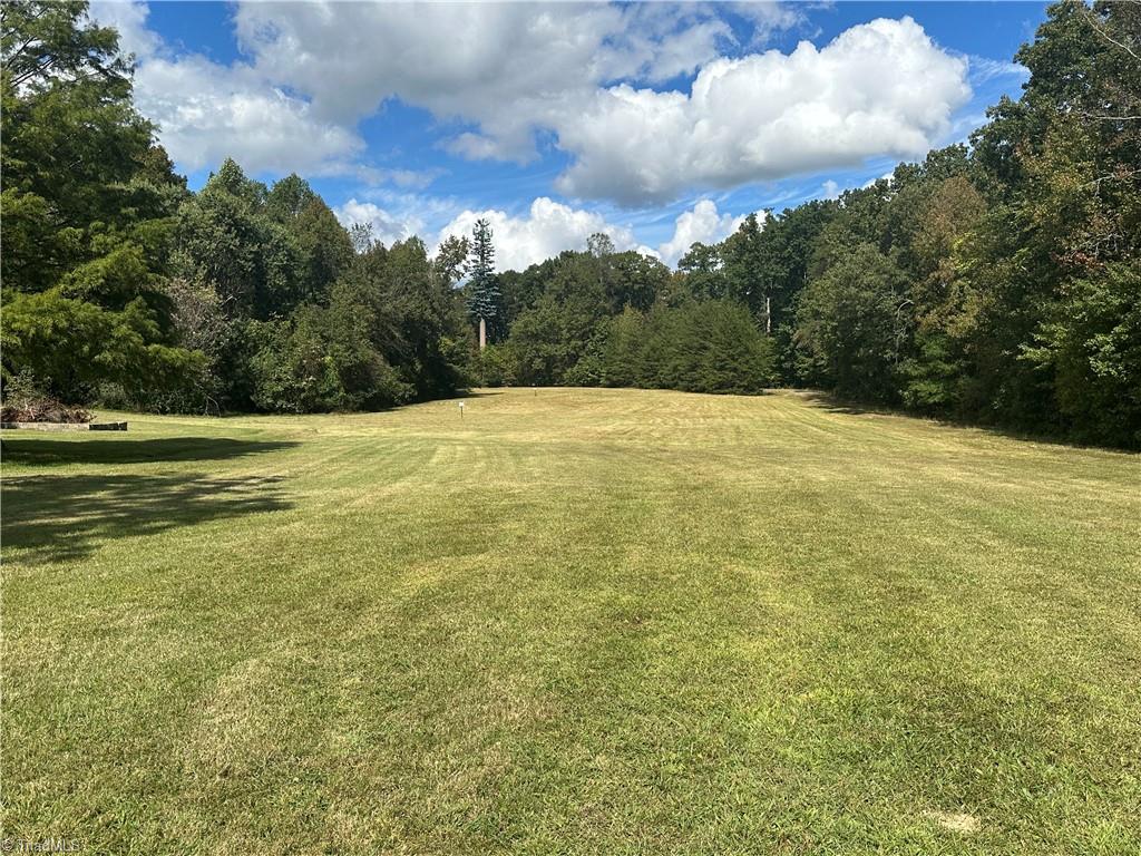 8410 Linville Road Oak Ridge, NC 27310 - Photo 6 of 37