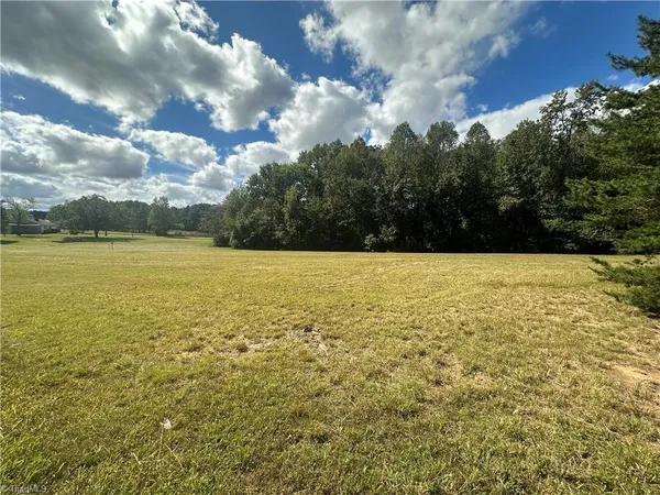 $925,000 | 8410 Linville Road, Oak Ridge, NC 27310
