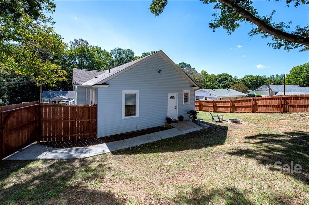 114 Ridge Road Fort Mill, SC 29715 - Photo 22 of 27 Gallery Image 22