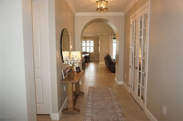 $8,900 | 3425 Hampton Boulevard, Fort Myers, FL 33905