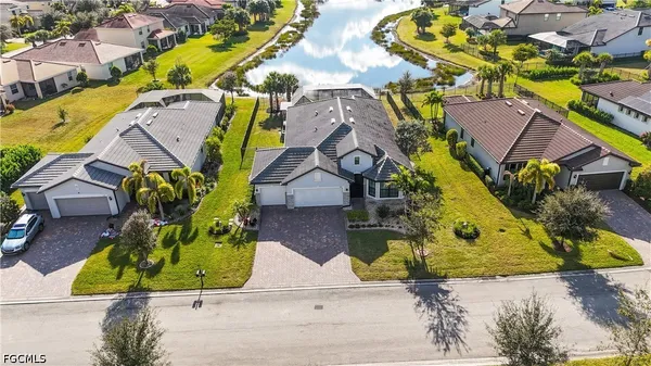 $4,900 | 3425 Hampton Boulevard, Fort Myers, FL 33905