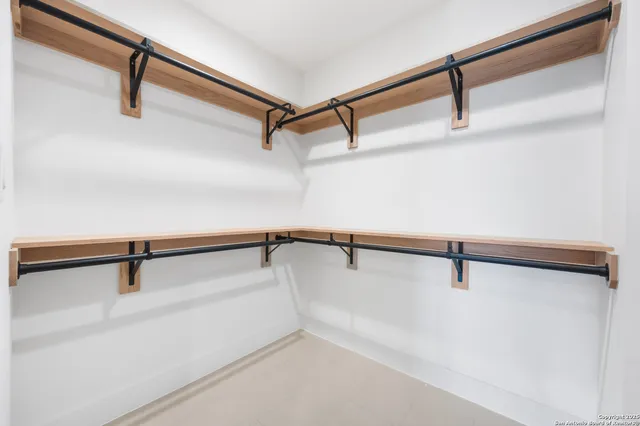 a view of walk in closet