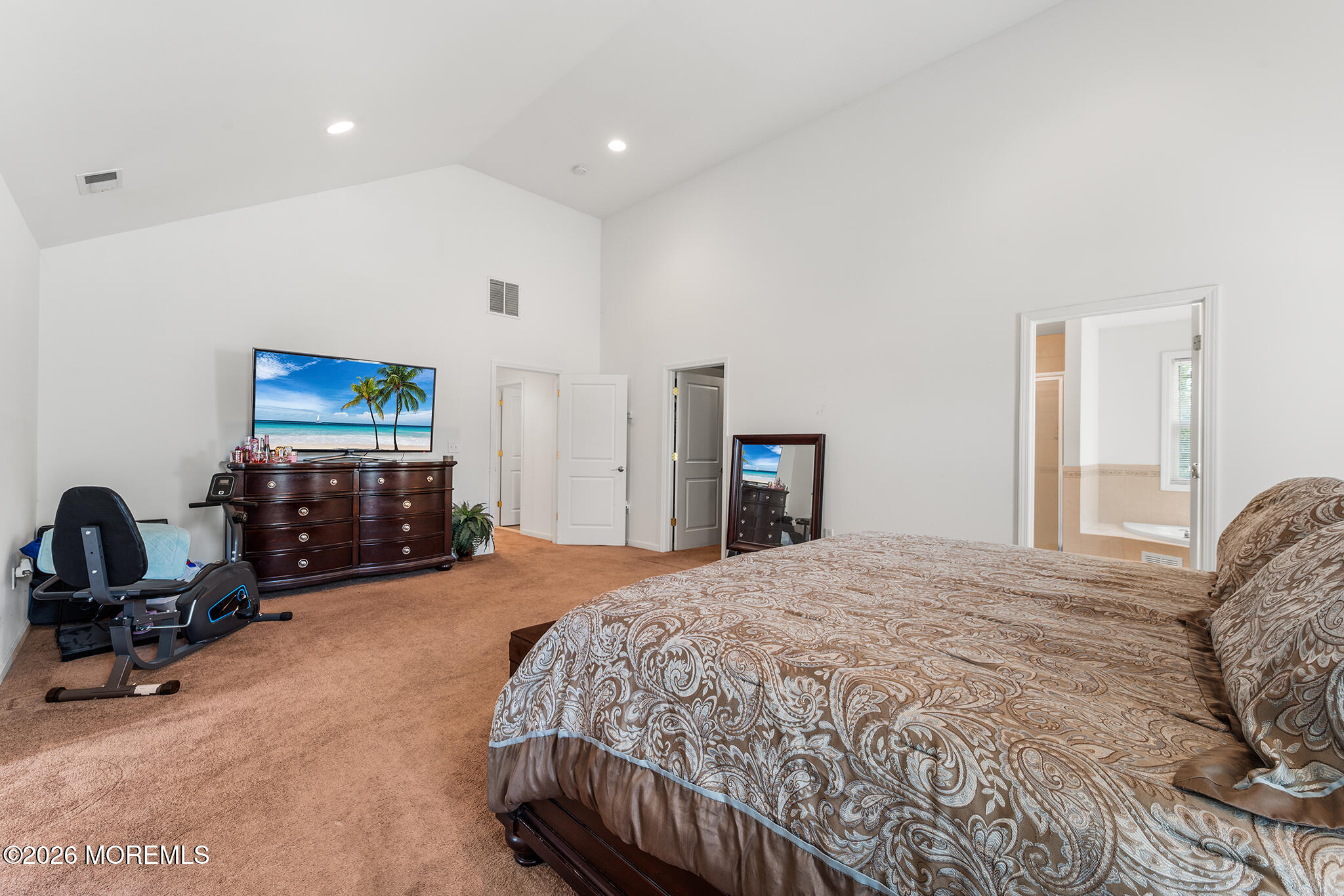116 Robin Road Neptune Township, NJ 07753 - Photo 26 of 55 116 Robin Rd Neptune, NJ-39