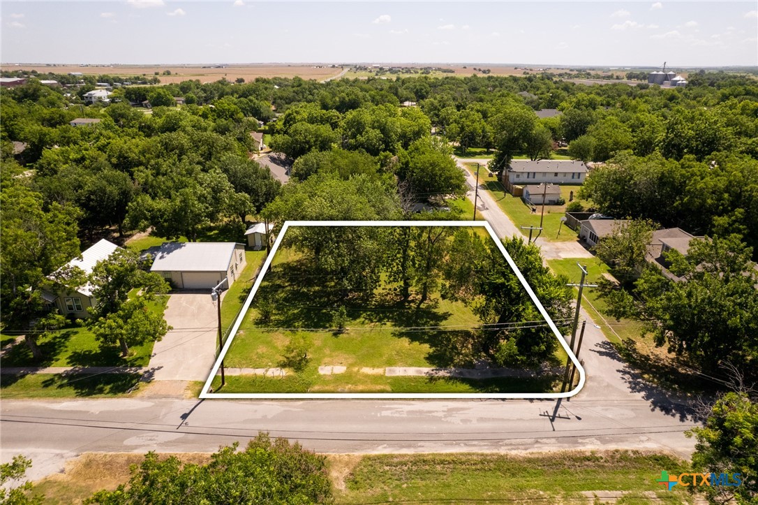 307 South Willis Street Granger, TX 76530 - Photo 11 of 13