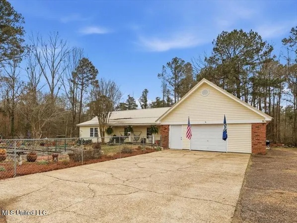 $375,000 | 176 Will Stutely Drive, Brandon, MS 39042