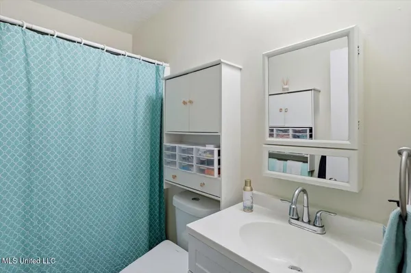 $375,000 | 176 Will Stutely Drive, Brandon, MS 39042