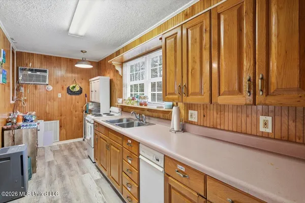 $345,000 | 176 Will Stutely Drive, Brandon, MS 39042