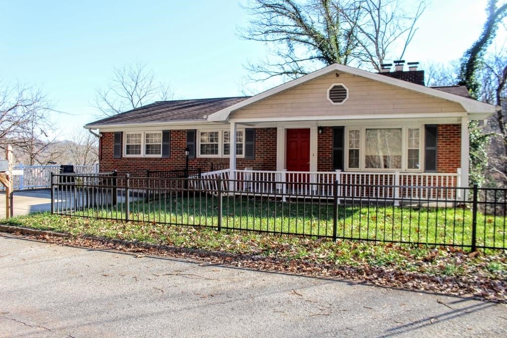 1638 Ritter Boulevard Huntington, WV 25701 - Photo 2 of 32 Gallery Image 2