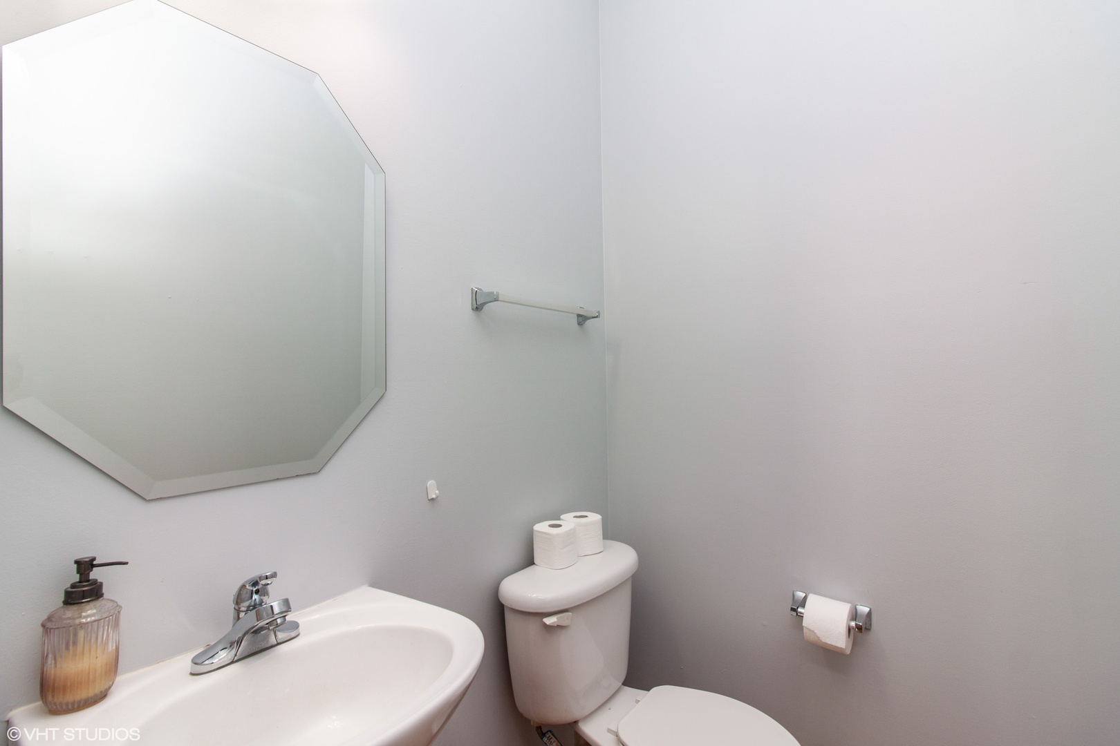 348 Stonegate Road Bolingbrook, IL 60440 - Photo 14 of 30