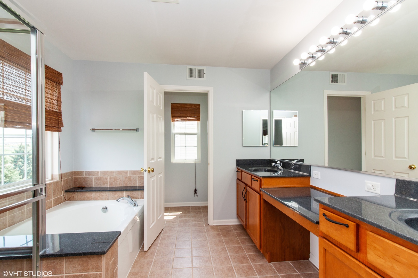 348 Stonegate Road Bolingbrook, IL 60440 - Photo 20 of 30