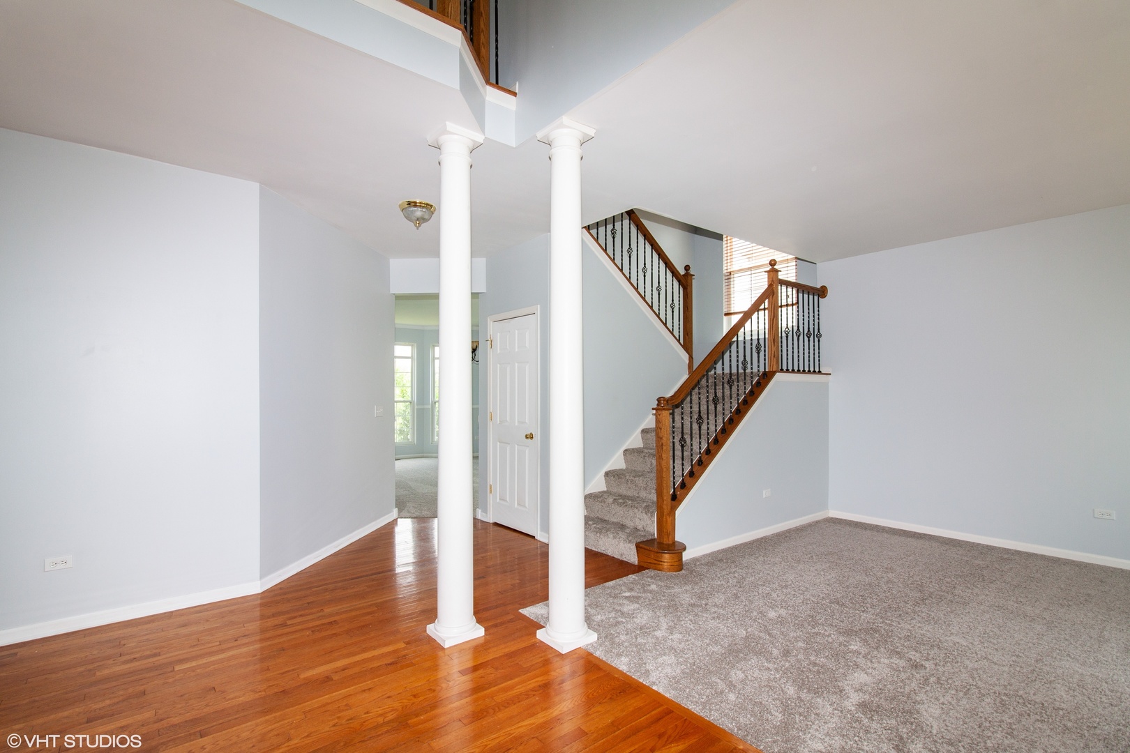 348 Stonegate Road Bolingbrook, IL 60440 - Photo 3 of 30