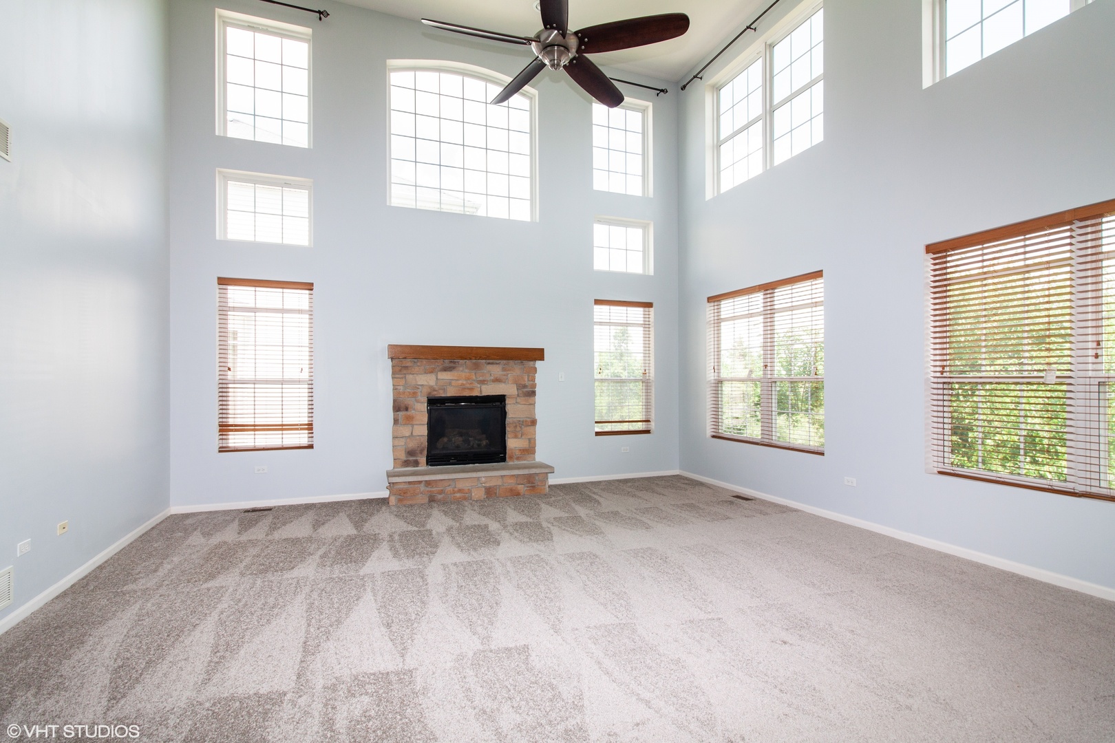 348 Stonegate Road Bolingbrook, IL 60440 - Photo 10 of 30