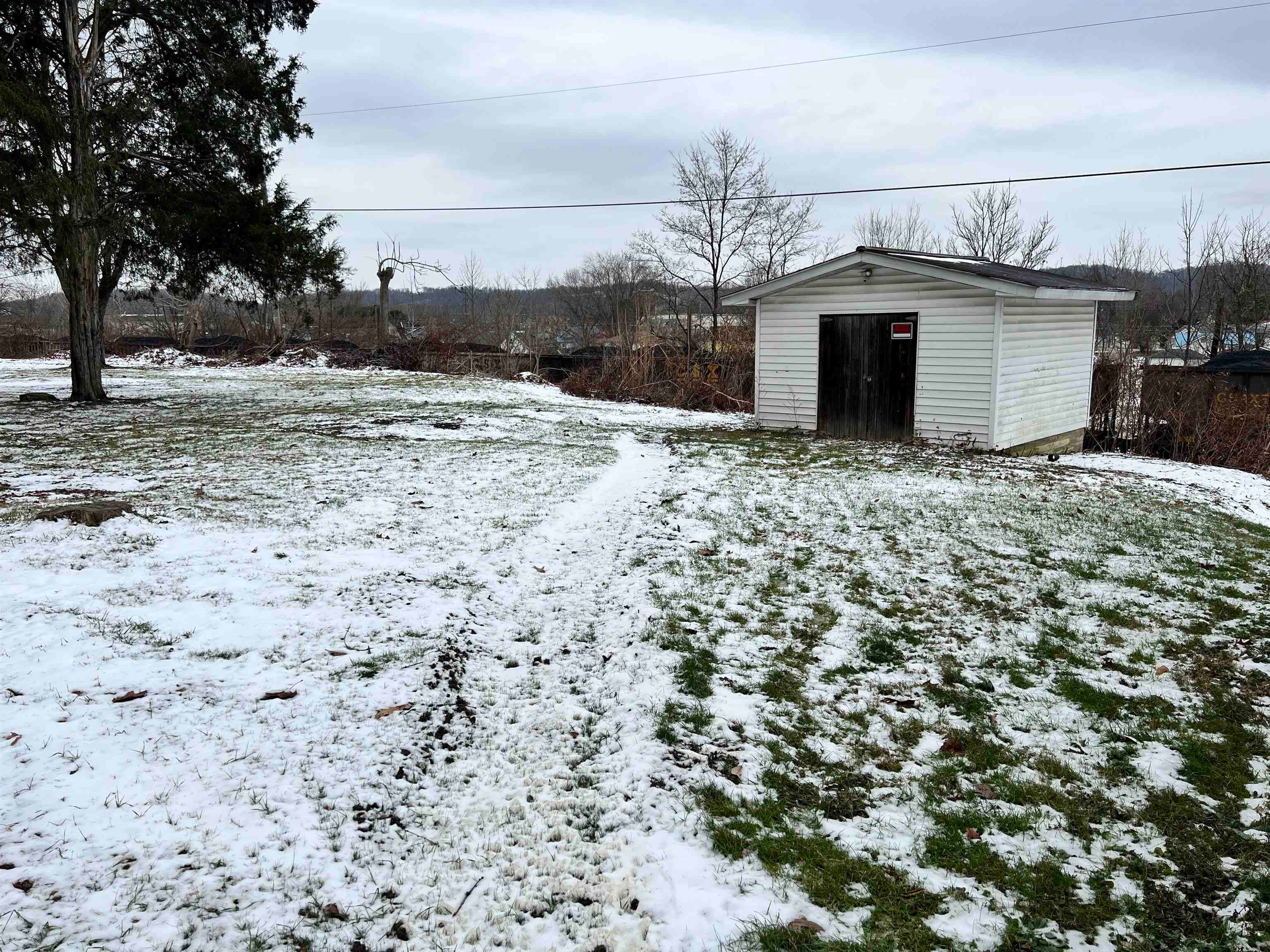 4658 James River Road Huntington, WV 25704 - Photo 13 of 17 Gallery Image 13