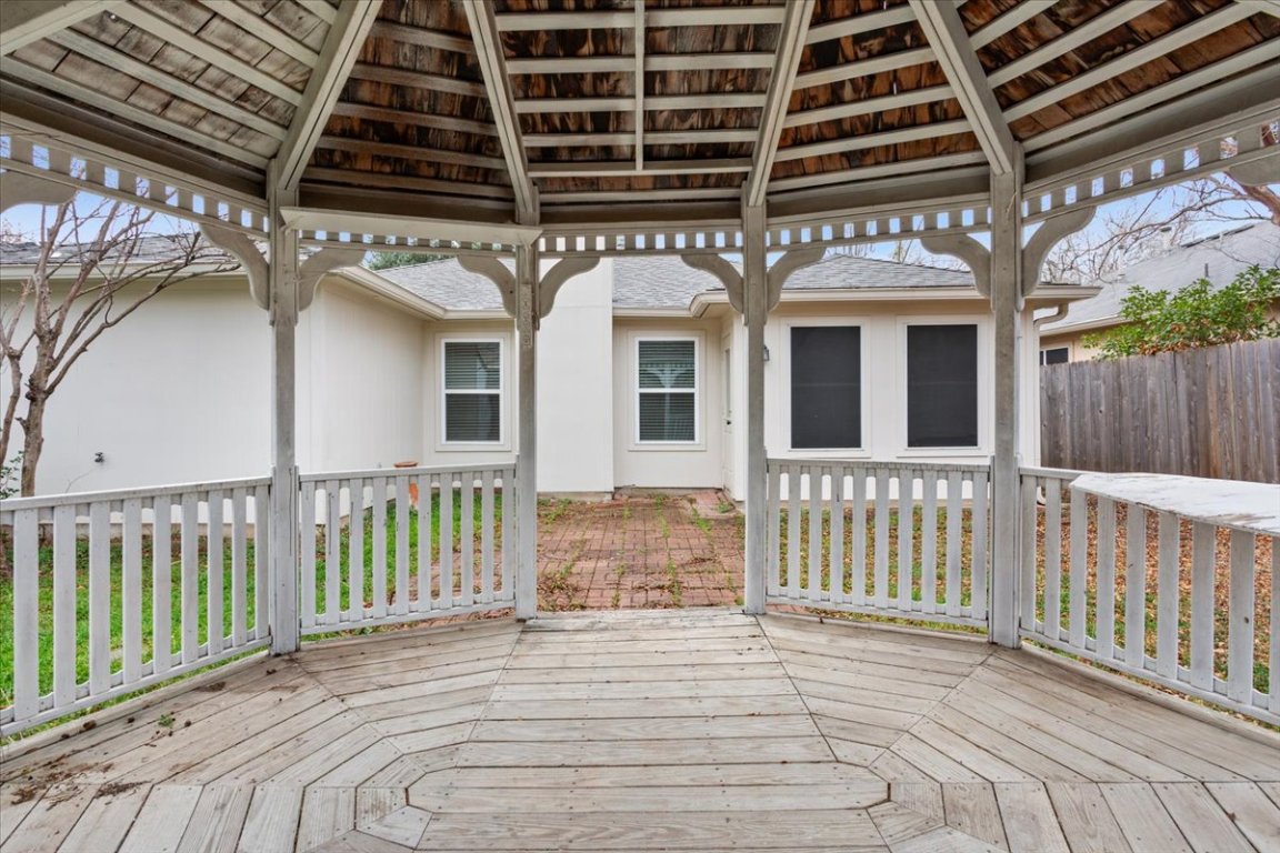 314 Katy Crossing Georgetown, TX 78626 - Photo 34 of 38 a view of a building entrance