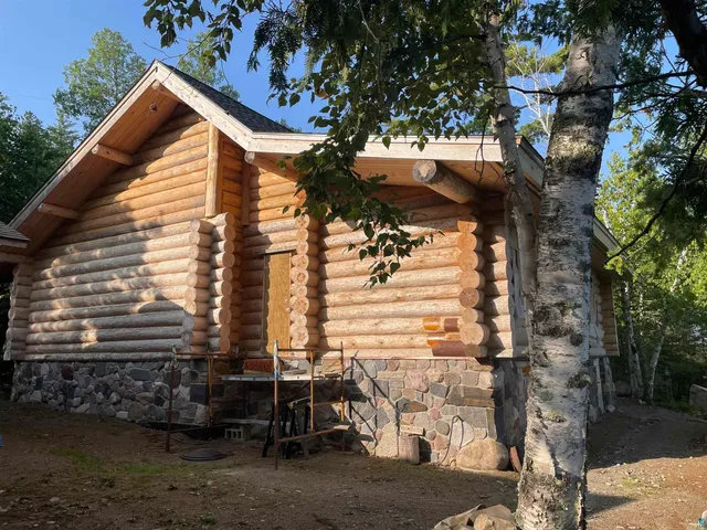 $799,000 | 2796 Clayton Road, Ely, MN 55731