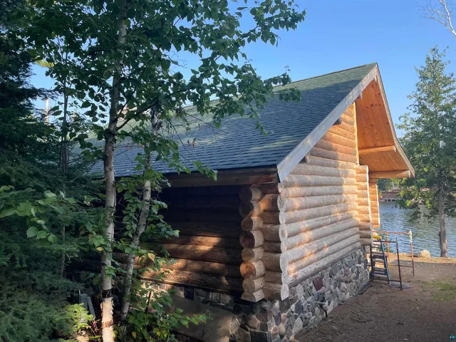 $799,000 | 2796 Clayton Road, Ely, MN 55731