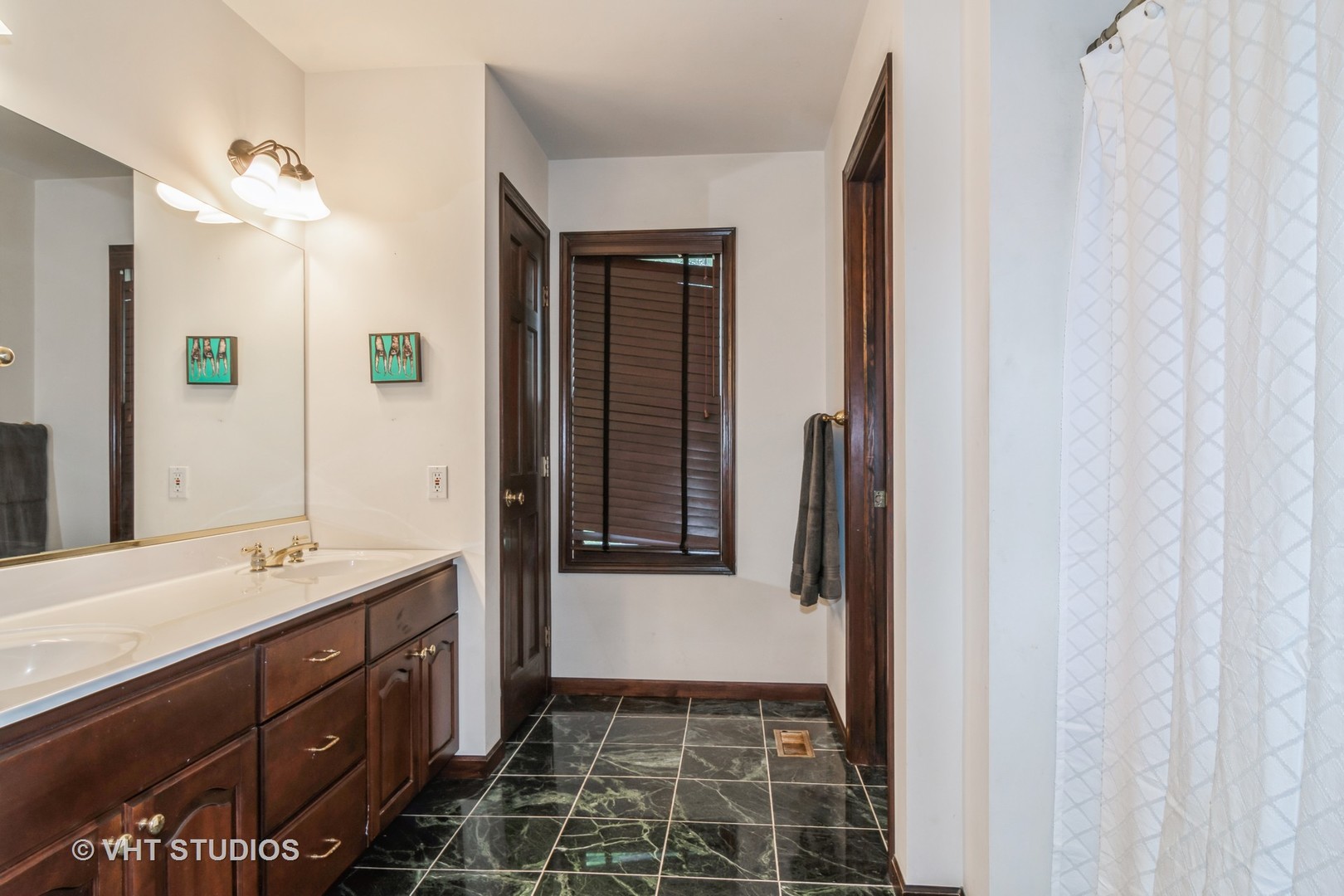 S219 Rowe Road Elburn, IL 60119 - Photo 22 of 39