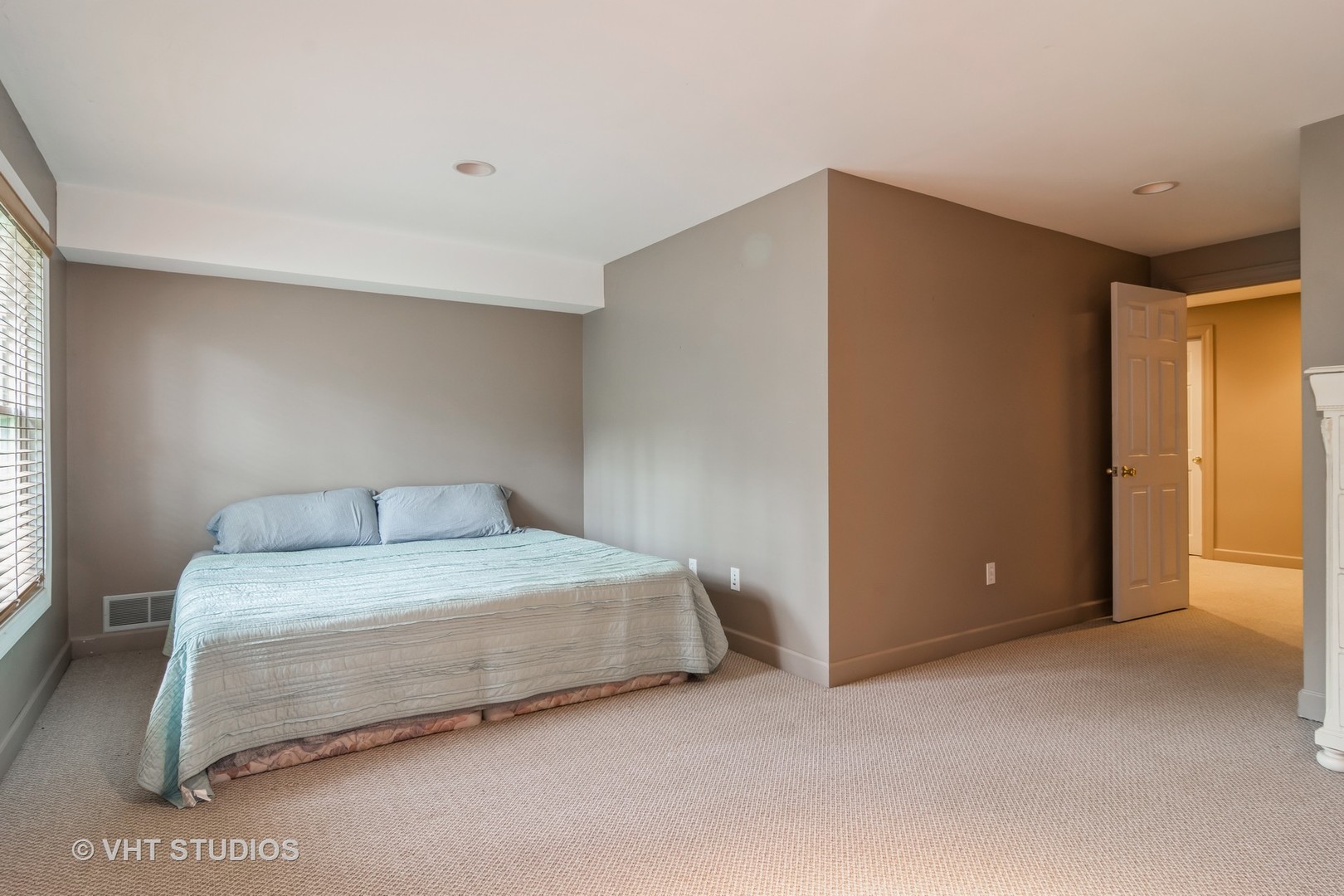 S219 Rowe Road Elburn, IL 60119 - Photo 27 of 39