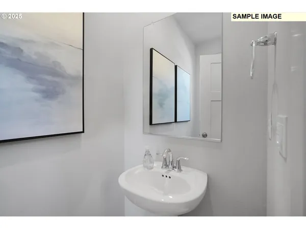 $559,900 | 51094 Southwest Amsterdam Lane, Scappoose, OR 97056