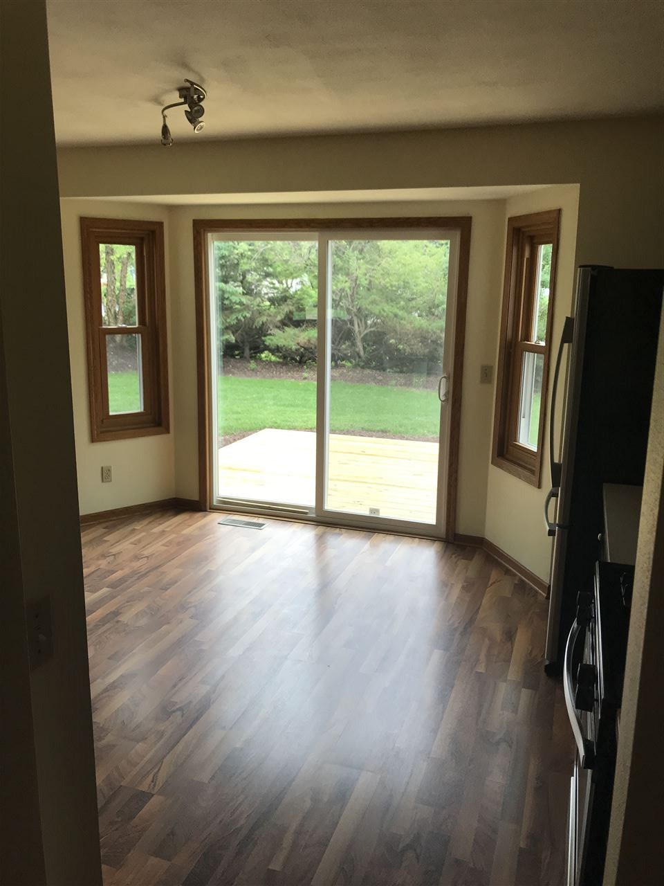 3056 North Trainer Road Rockford, IL 61114 - Photo 8 of 18 Gallery Image 8