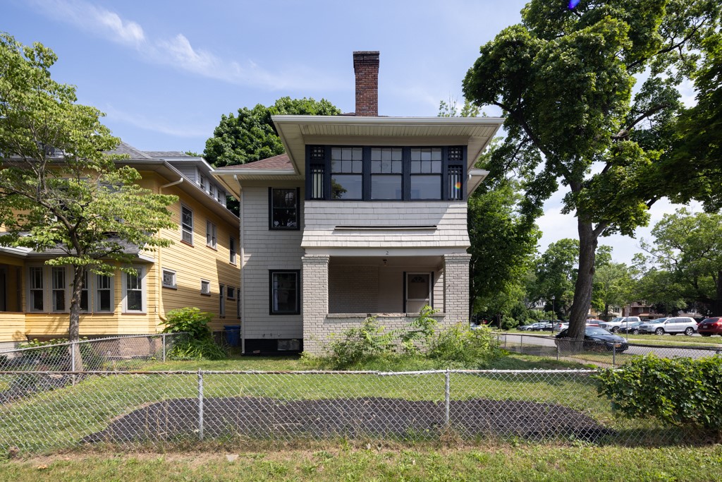 2 Trafalgar Street Rochester, NY 14619 - Photo 3 of 47