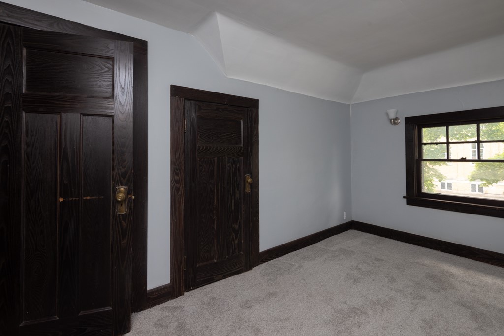 2 Trafalgar Street Rochester, NY 14619 - Photo 40 of 47