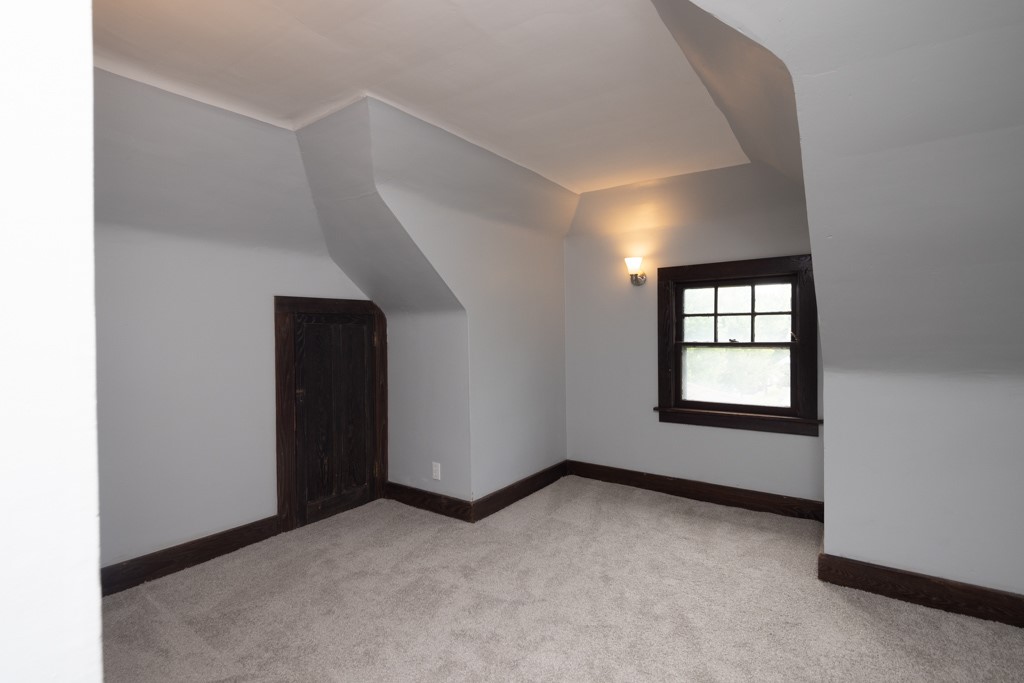 2 Trafalgar Street Rochester, NY 14619 - Photo 43 of 47