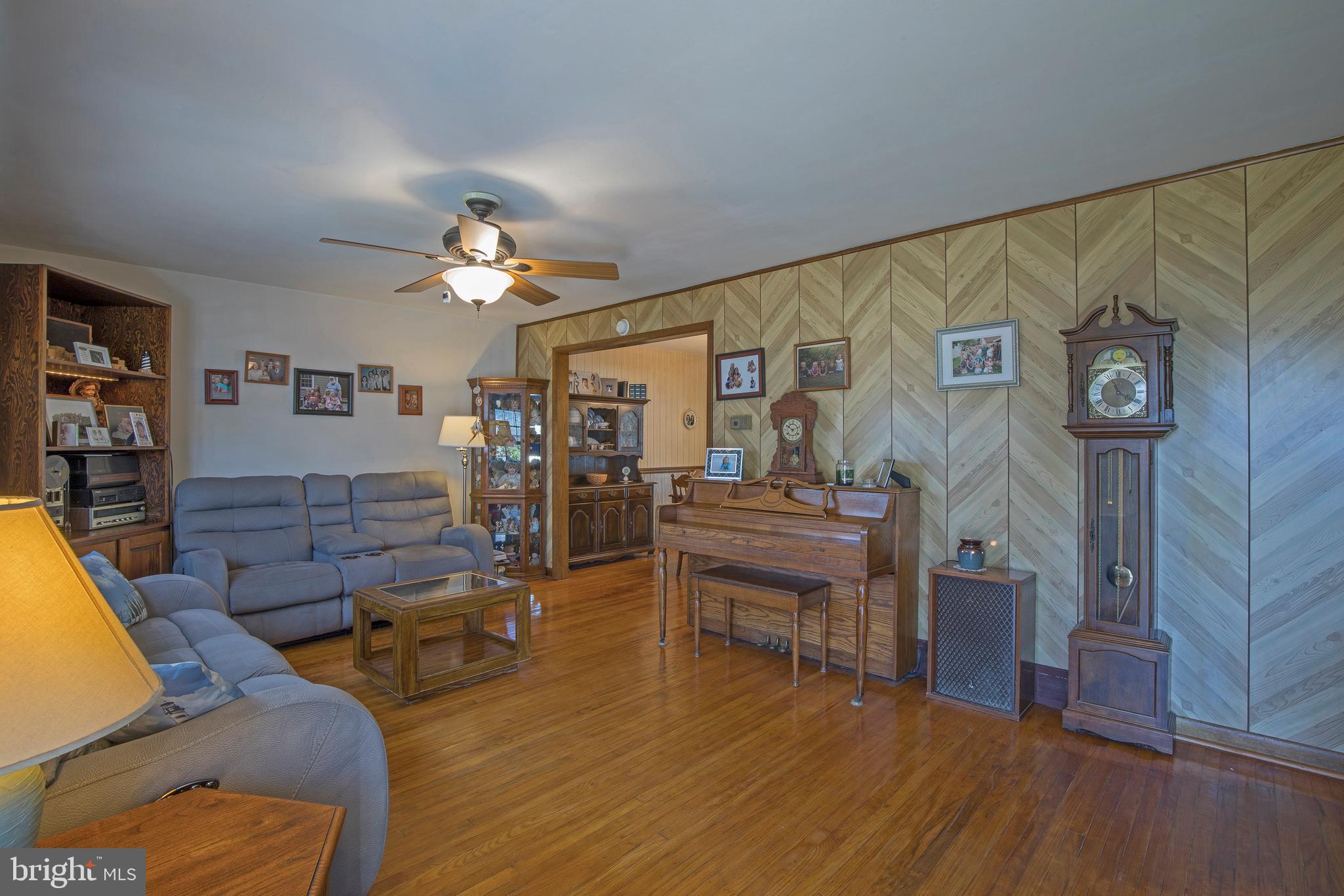 1015 Howard Road Warminster, PA 18974 - Photo 8 of 65 Gallery Image 8
