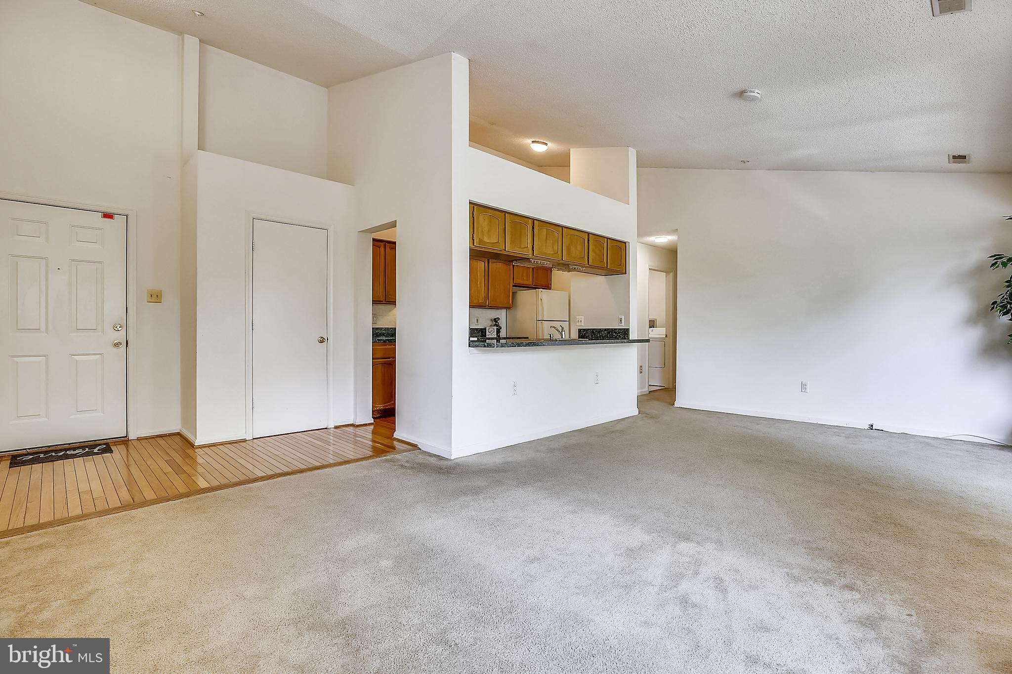 2600 Camelback Lane, Unit 10 Silver Spring, MD 20906 - Photo 5 of 39 Large dining/entertaining space
