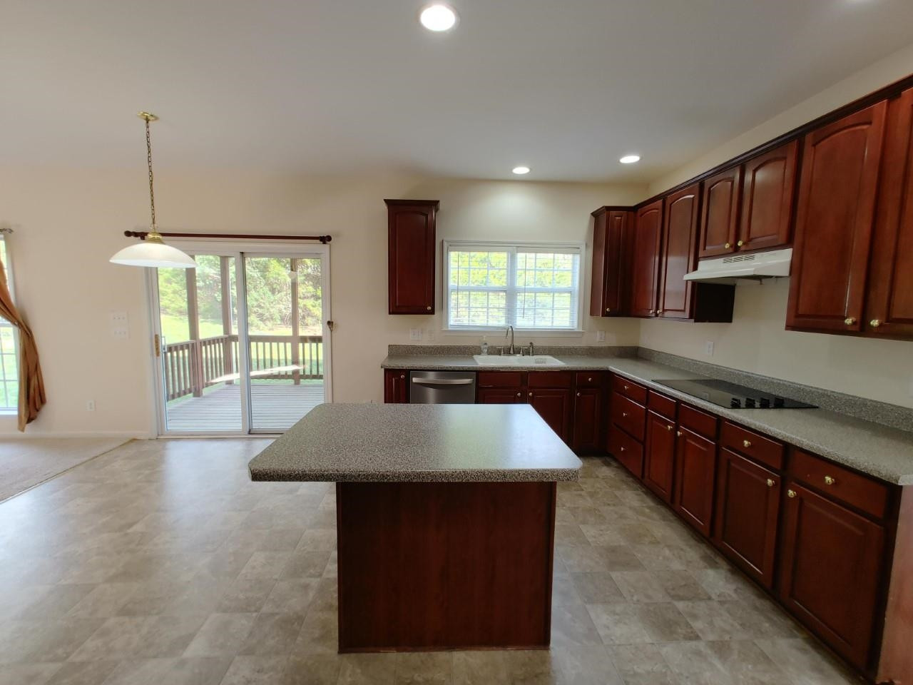 2021 Roland Glen Road Cary, NC 27519 - Photo 5 of 38 Photo 5