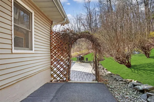 $849,000 | 155 Roselawn Road, Highland Mills, NY 10930