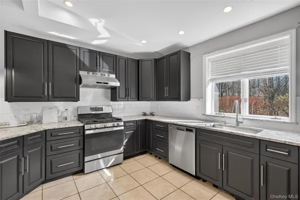 $849,000 | 155 Roselawn Road, Highland Mills, NY 10930