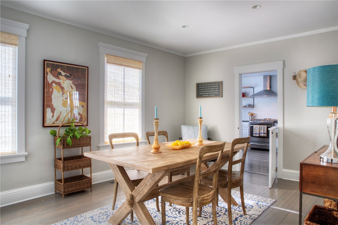 96 3rd Street Newport, RI 02840 - Photo 12 of 27