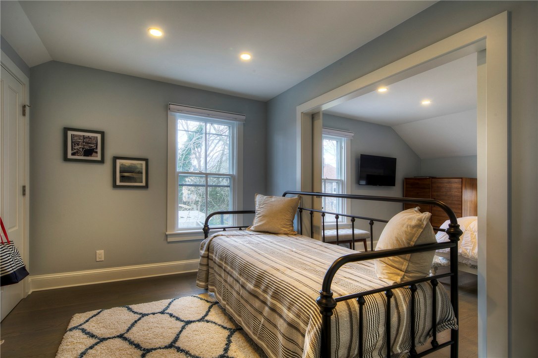 96 3rd Street Newport, RI 02840 - Photo 17 of 27