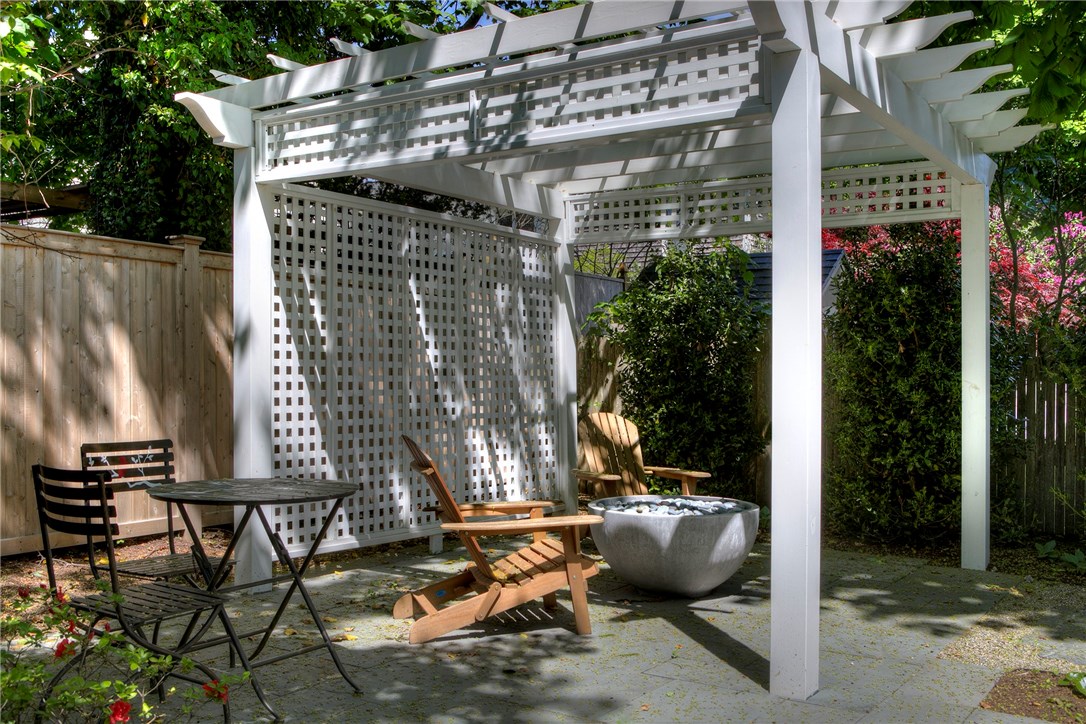 96 3rd Street Newport, RI 02840 - Photo 25 of 27