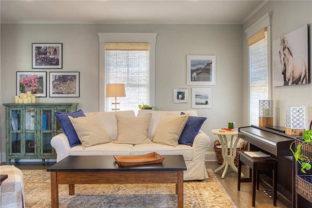 96 3rd Street Newport, RI 02840 - Photo 7 of 27