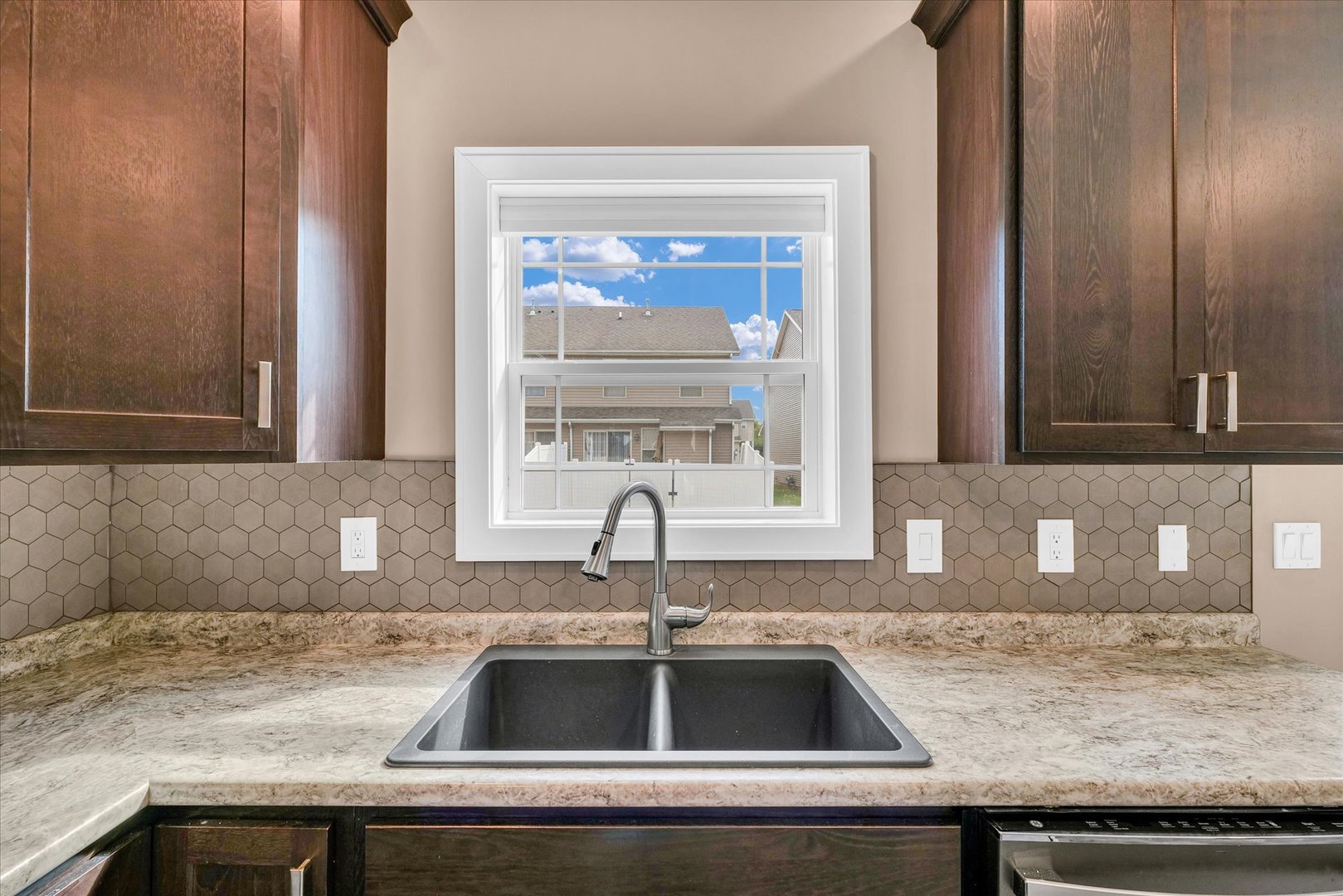 3409 Boulder Ridge Drive Champaign, IL 61822 - Photo 13 of 40 Gallery Image 13